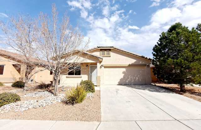 Cute 3 bed 2 bath home in Huning Ranch photos photos