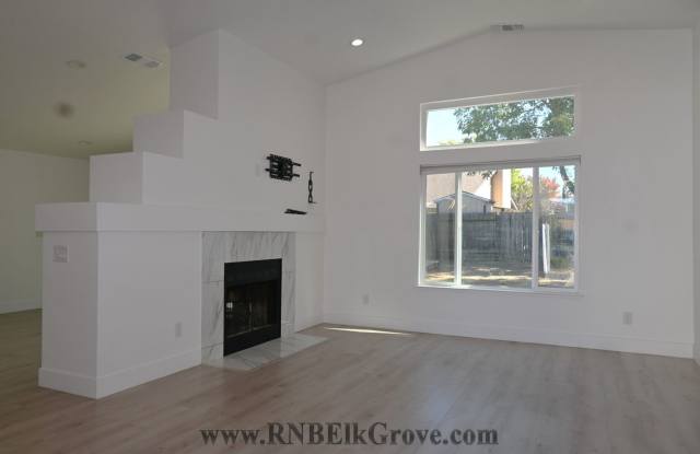 3 Bed, 2 Bath on Calvine! Gallery 4