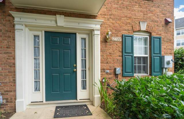Dunn Loring Metro area Townhome - 2739 Manhattan Place, Merrifield, VA 22180