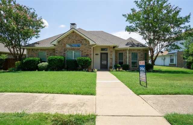 4110 Mulberry Drive - 4110 Mulberry Drive, Carrollton, TX 75010