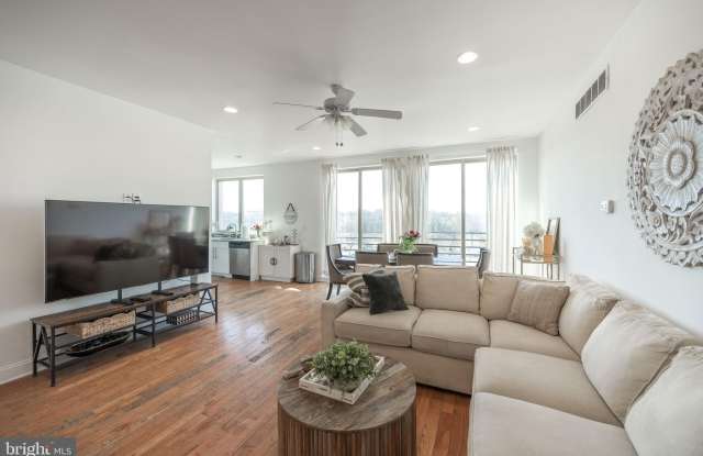 4066 MANAYUNK Avenue photos photos