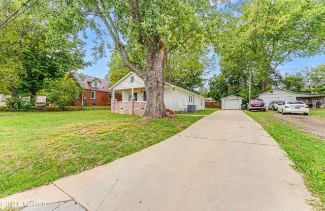 2215 Morningside Drive Gallery 4