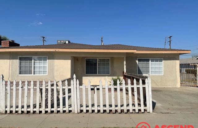Charming 3 Bedroom in Delano! photos photos