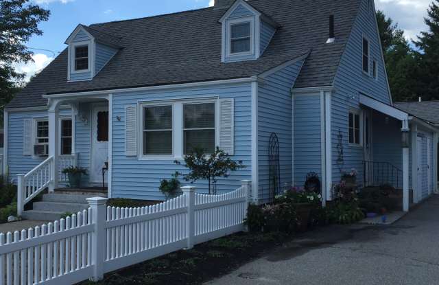 13 Wards Ln, Unit B Gallery 1