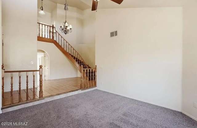 1051 W Antelope Creek Way Gallery 3