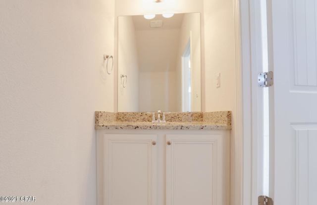 7472 Shadow Lake Drive Gallery 2