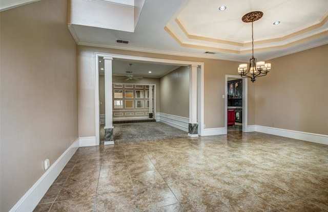 501 Farine Drive Gallery 2