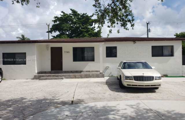 7786 Southwest 36th Street photos photos