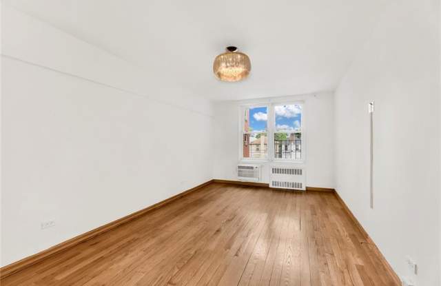 1625 Emmons Ave photos photos