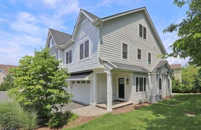 232 South St photos photos