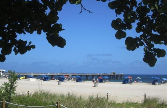 2695 SE 1st Ct - 2695 Southeast 1st Court, Pompano Beach, FL 33062