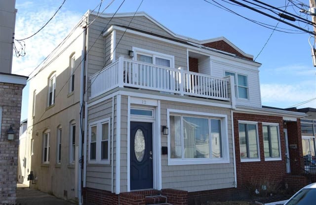12 S Franklin Ave Ave - 12 South Franklin Avenue, Margate City, NJ 08402