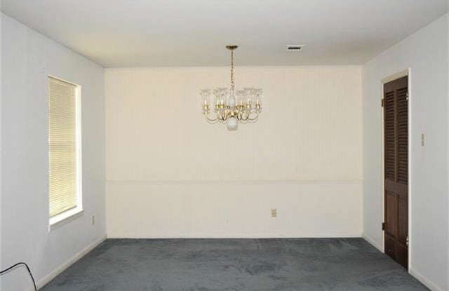 501 Dobbins Road Gallery 3