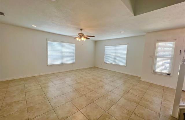12506 Melrose Lane Gallery 4