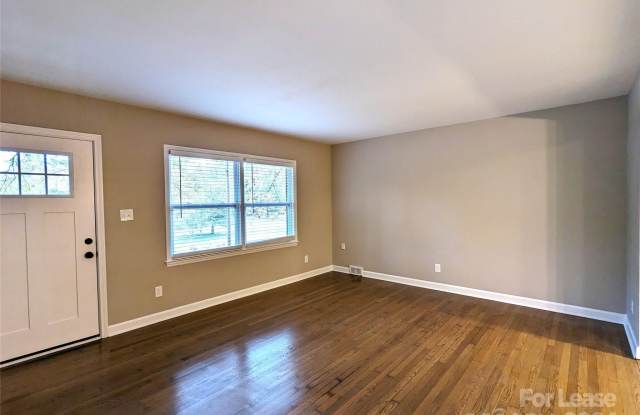 5425 Kinsale Lane Gallery 4