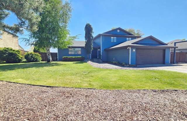 Beautiful 4 Bedroom Home on the Lake-May Rent FREE! photos photos
