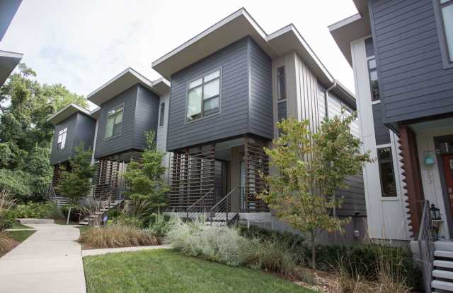 Beautifull 2BR 2.5 BA Home Located in East Nashville $2,999.00 Per Month photos photos
