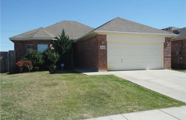 2113 Beacon Way - 2113 Beacon Way, Fort Worth, TX 76140
