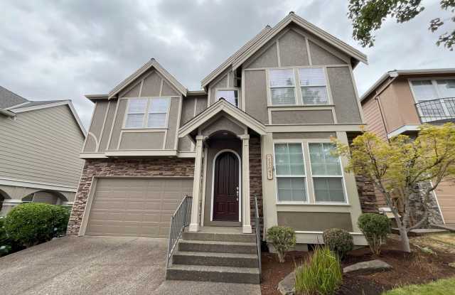 Elegant 4-Bed, 2.5-Bath Home with Gourmet Kitchen, Expansive Primary Suite  Lush Backyard Retreat photos photos