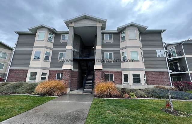 Wonderful 3 Bedroom Condo in Sandy photos photos