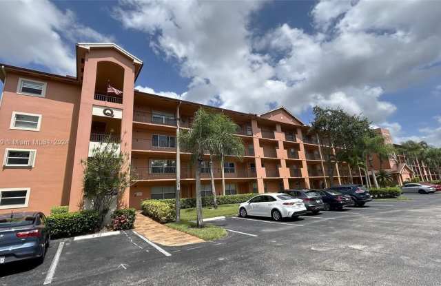 601 SW 142nd Ave - 601 Southwest 142nd Avenue, Pembroke Pines, FL 33027