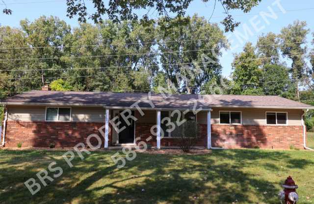 Beautiful 3 bedroom 1 1/2 bath Shelby Twp. ranch Gallery 1