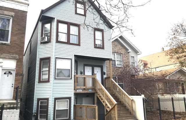 2026 N Kedvale Ave - 1 photos photos
