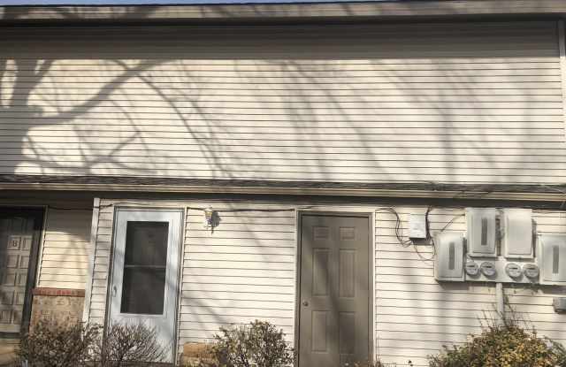 WEST SIDE CONDO! - 8632 West University Street, Wichita, KS 67209