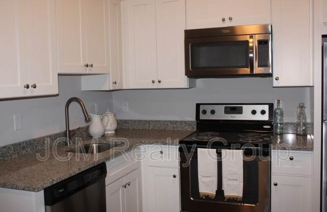 10 Merrymount Rd - 10 Merrymount Road, Quincy, MA 02169
