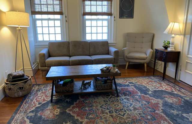 11 Bank Ave Gallery 2