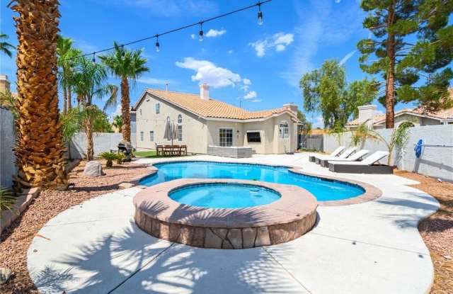 9041 Kingsdale Court Gallery 1