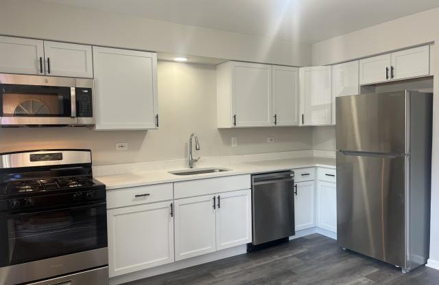 385 North Wood Dale Road4 - 385 North Wood Dale Road, Wood Dale, IL 60191 385 North Wood Dale Road4 - 385 North Wood Dale Road, Wood Dale, IL 60191