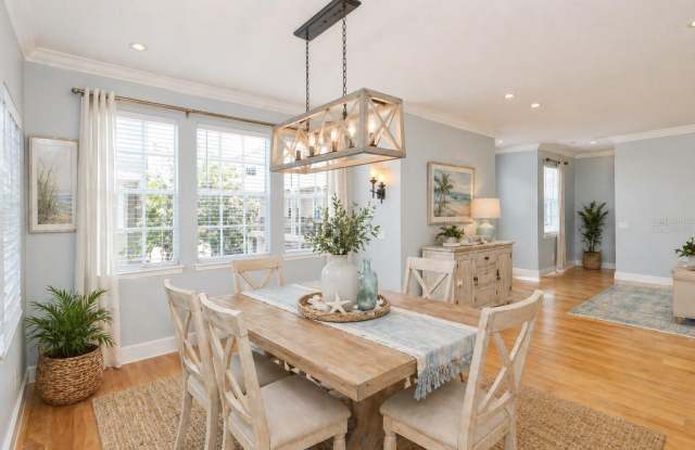 2611 ESPANA Court Gallery 4