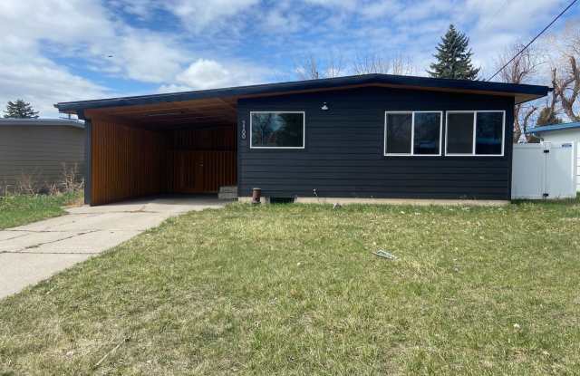 Spacious 4-bedroom home on NW side of Great Falls, MT photos photos