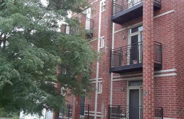 6811 W Raven St photos photos