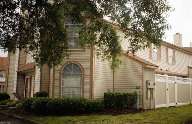 3661 Essex Pond Quay photos photos