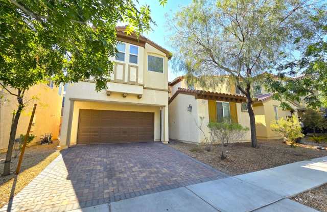 2 Story 3 Bedroom House Durango and Farm photos photos