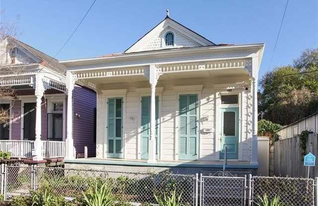 4217 CAMP Street photos photos