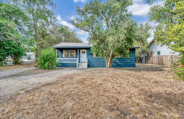 Spacious 3BD 2BA Home in Waco Gallery 3