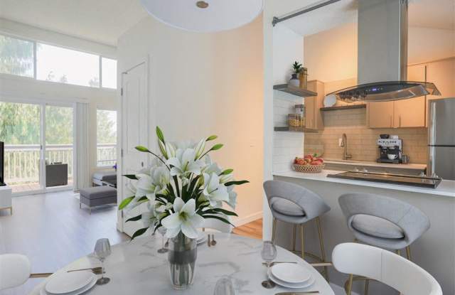 Larkspur West Linn Gallery 2