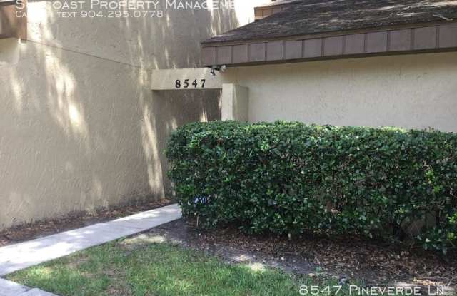 8547 Pineverde Ln - 8547 Pineverde Lane, Jacksonville, FL 32244