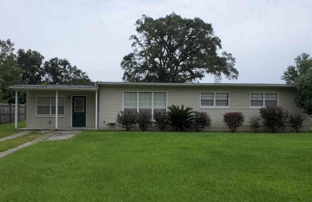 203 TOPAZ AVE - 203 Topaz Avenue, West Pensacola, FL 32505
