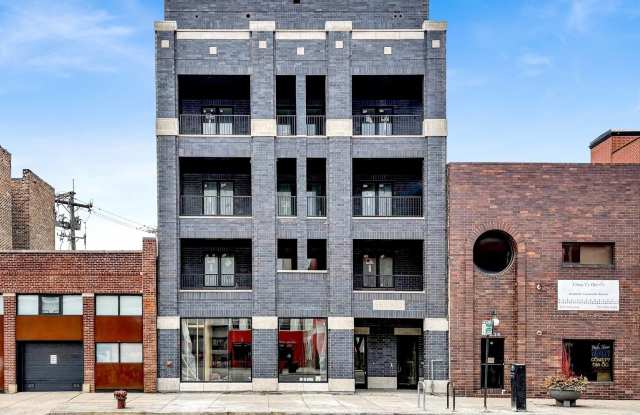 5630 N Broadway Street Gallery 1