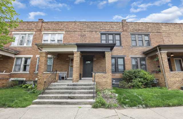 1010 Bruck St photos photos