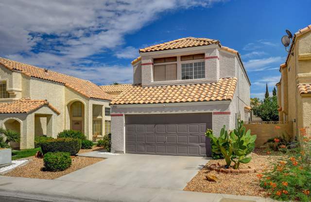 2432 Palm Shore Court Gallery 1