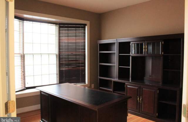 10602 BEECHKNOLL LANE Gallery 4
