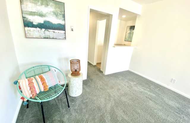 5808 S. Pacific Coast Hwy Apt. 5 photos photos