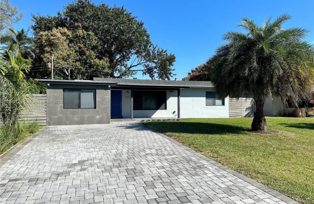 513 NW 30th St - 513 Northwest 30th Street, Wilton Manors, FL 33311
