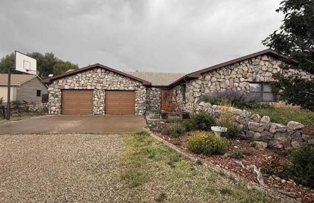 24 Moonlite Dr Gallery 2