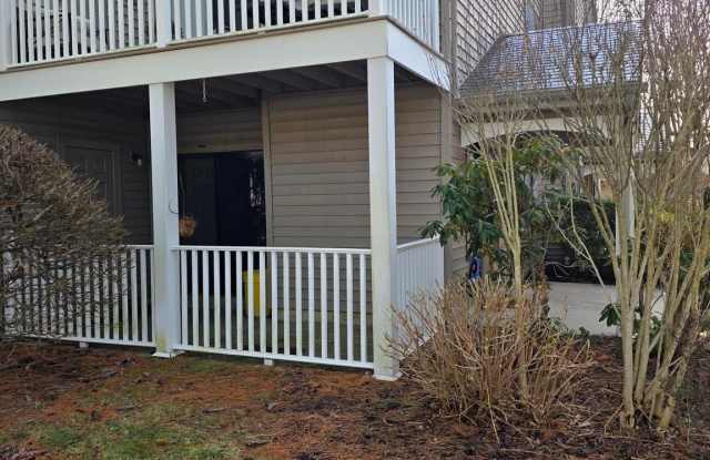 311 GREGORYS Way photos photos